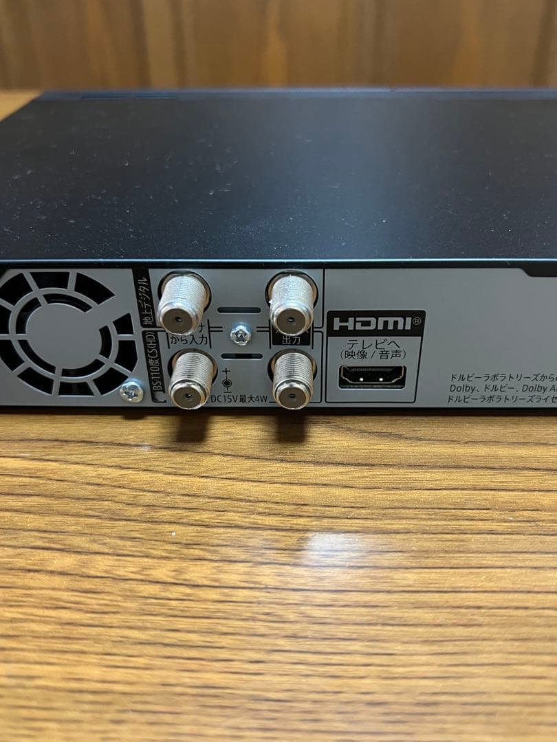 SHARP AQUOS ブルーレイレコーダー　使用2.3回の美品です♪