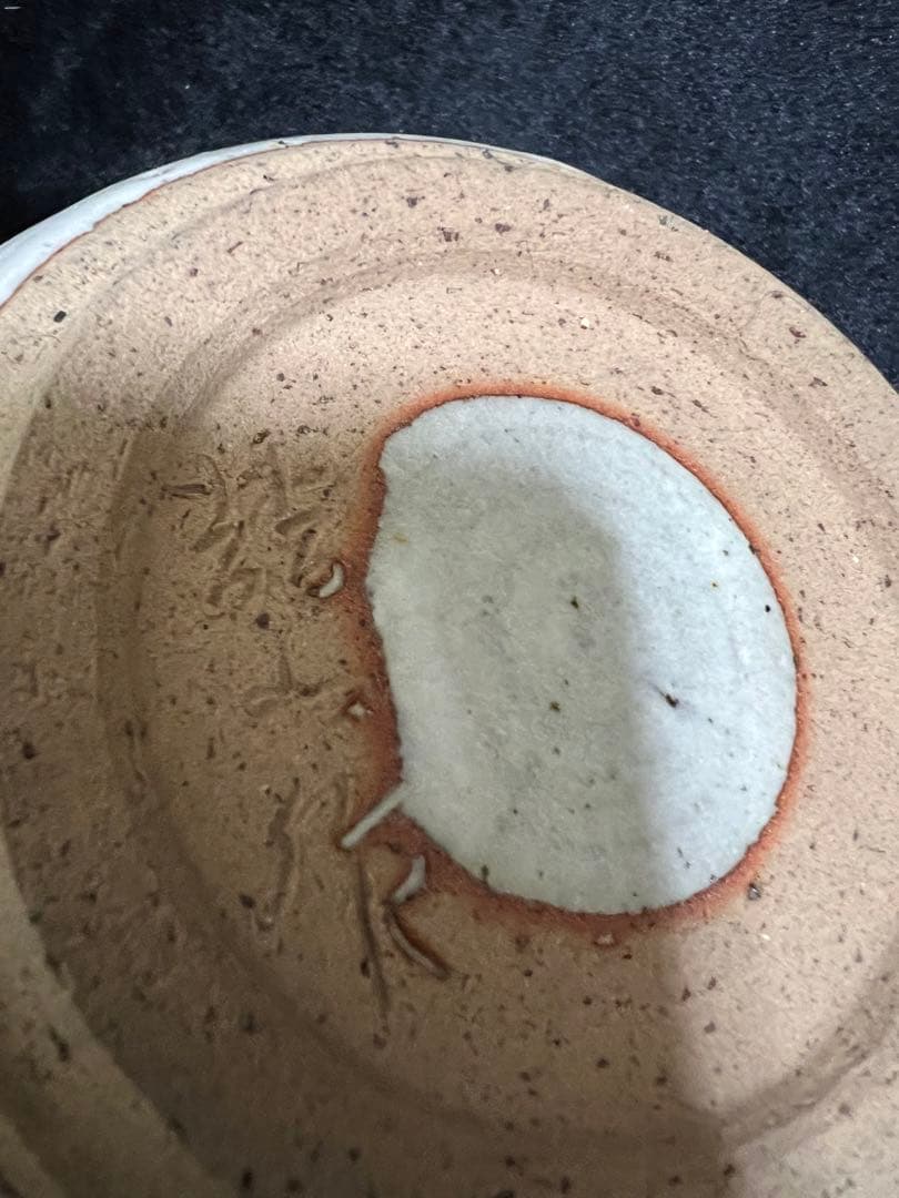 希少茶器茶道具水指（水差し）人間国宝龍山作窯　つまみ：14.5x14cm陶器製