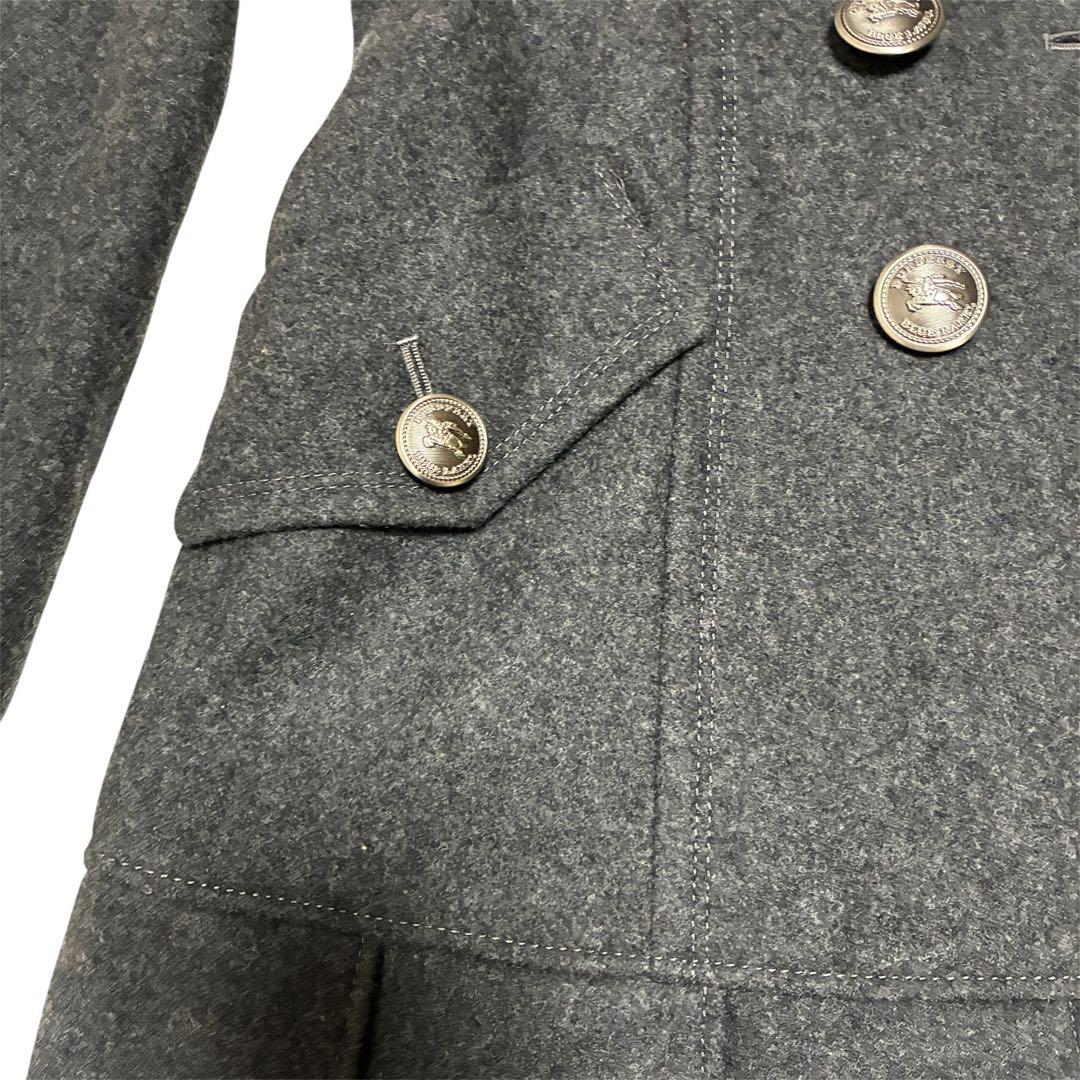 美品 バーバリーブルーレーベル ピーコート シルバーボタン グレー ノバチェック