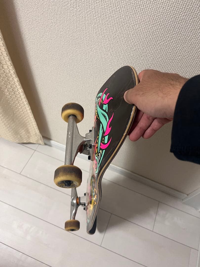 Santa Cruz Dresser スケートボード