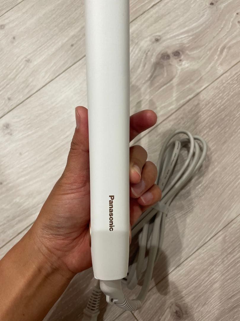 5/12まで値下Panasonic ナノケアストレートヘアアイロンEH-HS0E