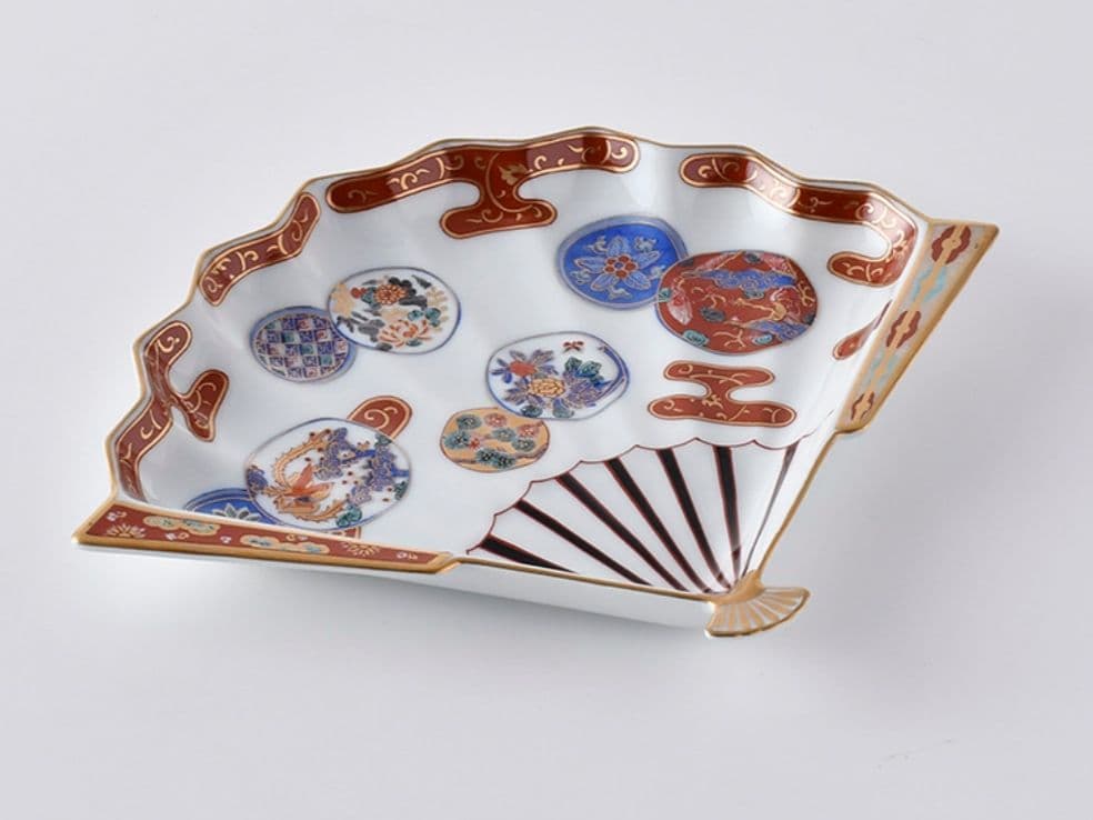 値下げ　赤濃鳳凰 扇皿　【波佐見焼き】　お祝い　お正月　扇形