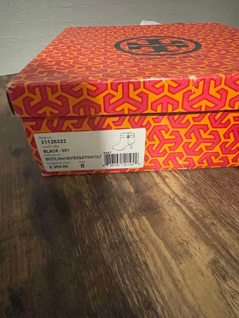 な*ご様 TORY BURCH 人気のブラック　ショートブーツ　8M 24.5〜