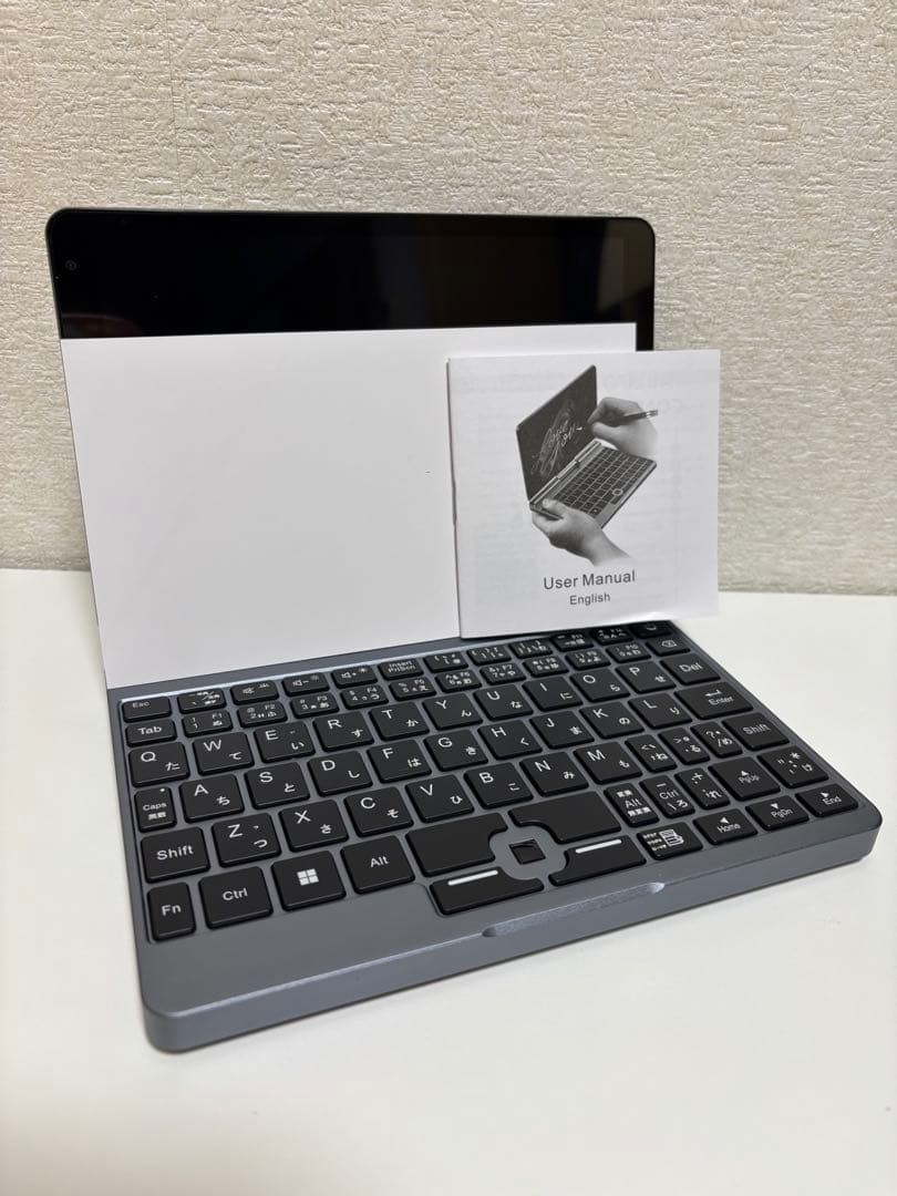 【新品未使用、匿名配送‼️】8インチ ミニノートパソコン 日本語キーボード 日本語
