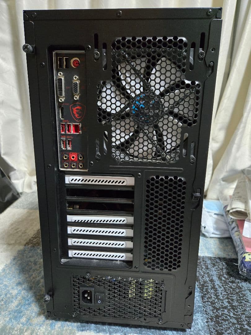 デスクトップパソコン Define r5 core-i5 8400