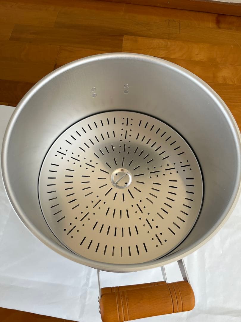 アルミ蒸し器 シルバー 木製ハンドル