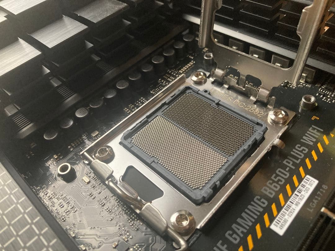 TUF GAMING B650-PLUS WIFI マザーボード