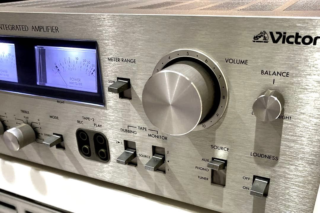 ②Victor プリメインアンプJA-S35 ビクター パワーメーターLED