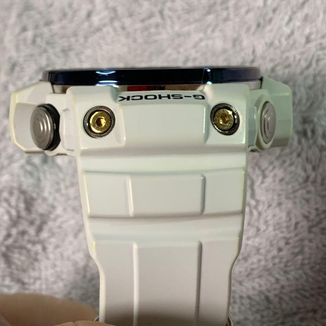 時計 G-SHOCK Gulfmaster GWN 1000 WHITE/GOLD