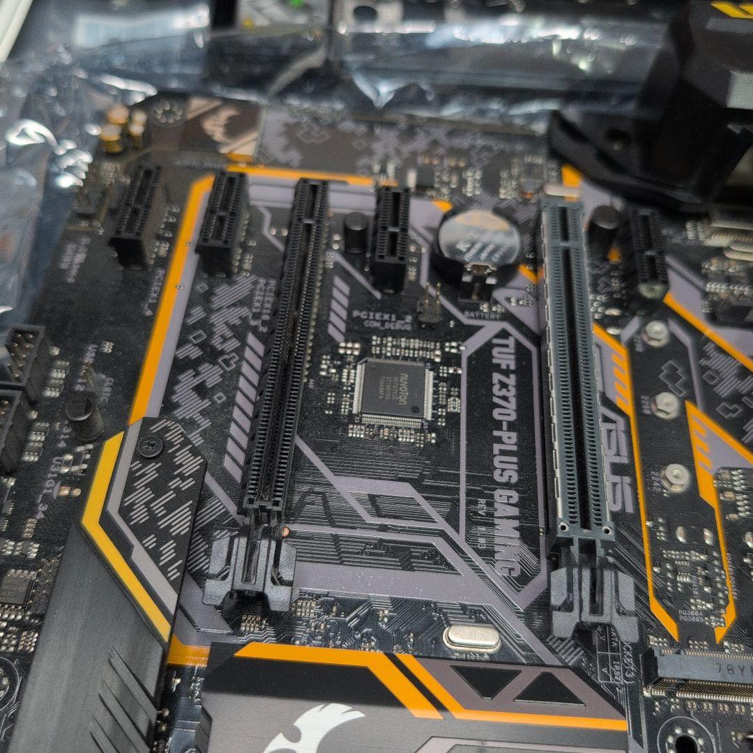 TUF Z370-PLUS GAMING マザーボード