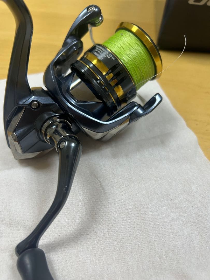 シマノ　21アルテグラ 2500 リールスタンドお付けします