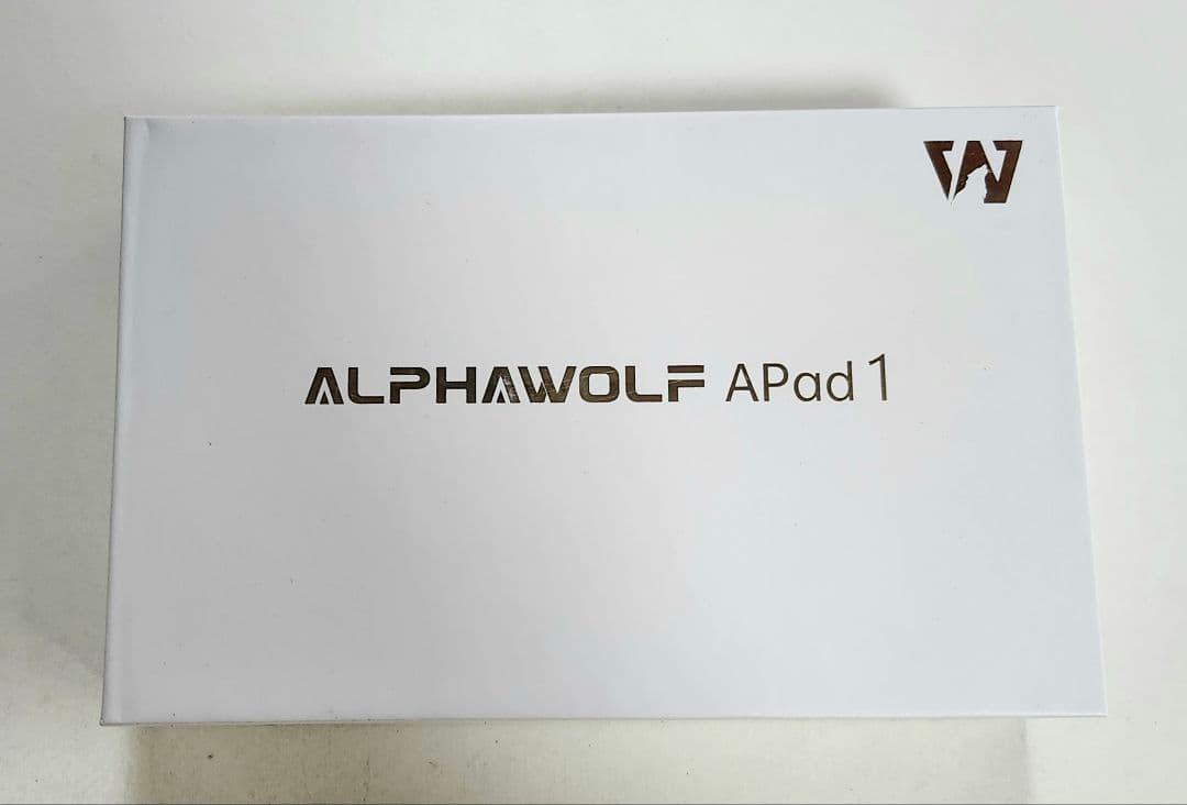 ALPHAWOLF APad1 8インチ