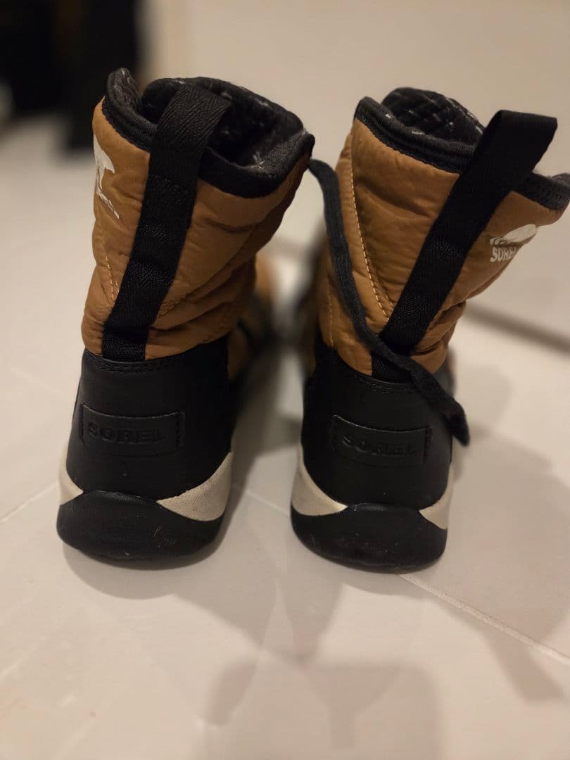 SOREL ブラウン レースアップブーツ