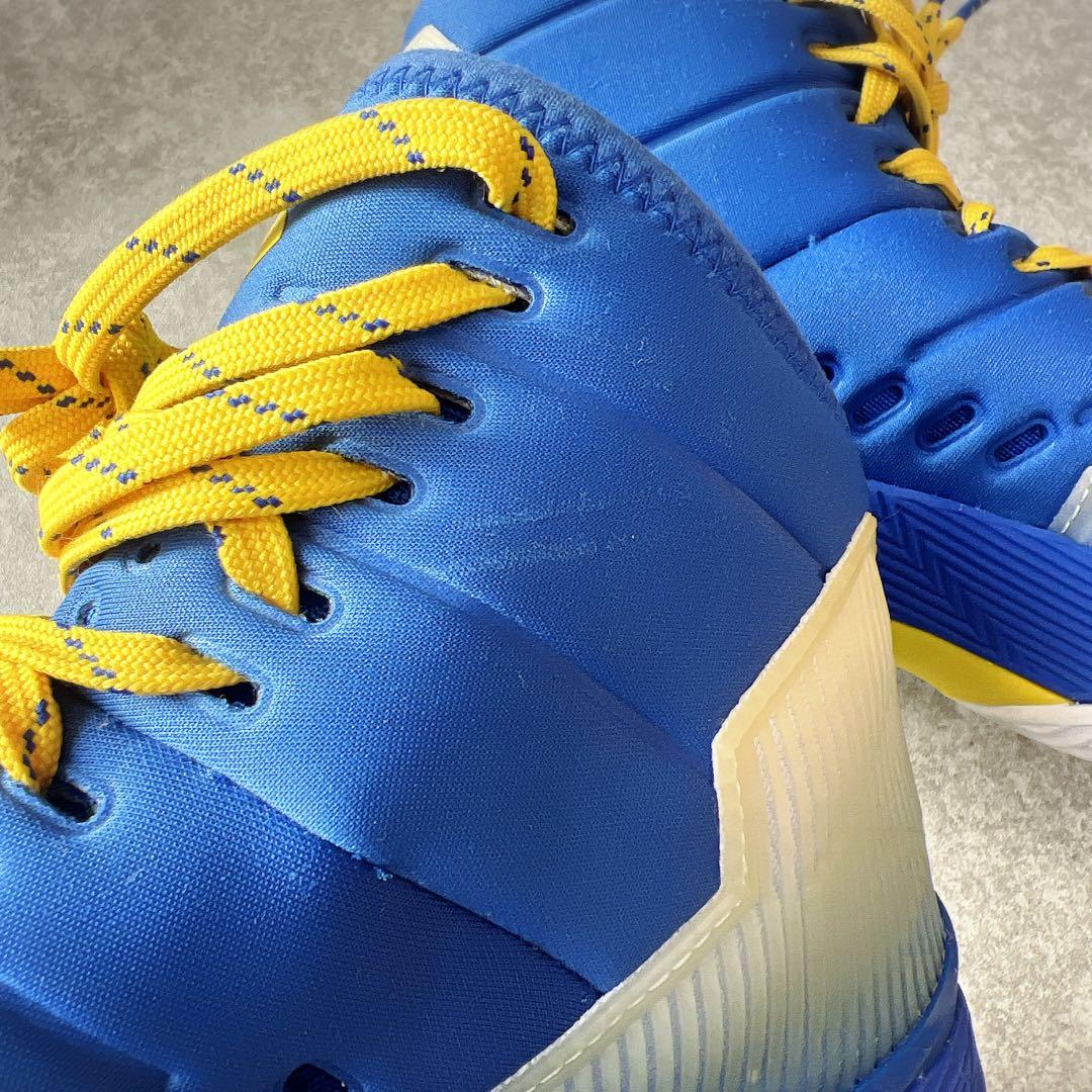 Under Armour カリー2.5 27.5cm