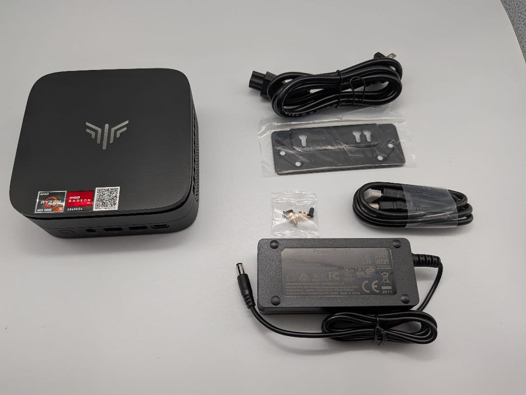 NiPoGi P1 Ryzen 3 4300Uモデル