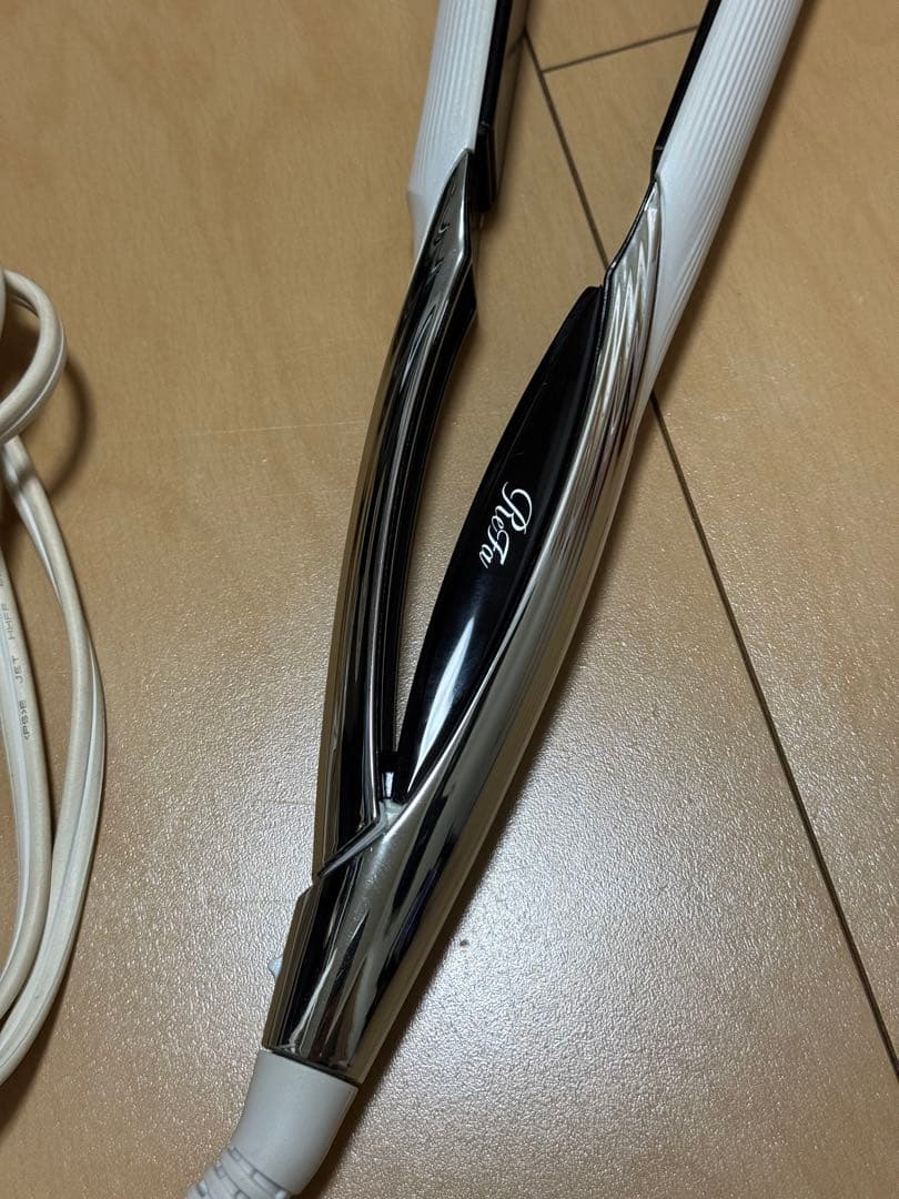 リファ ストレートアイロン Refa