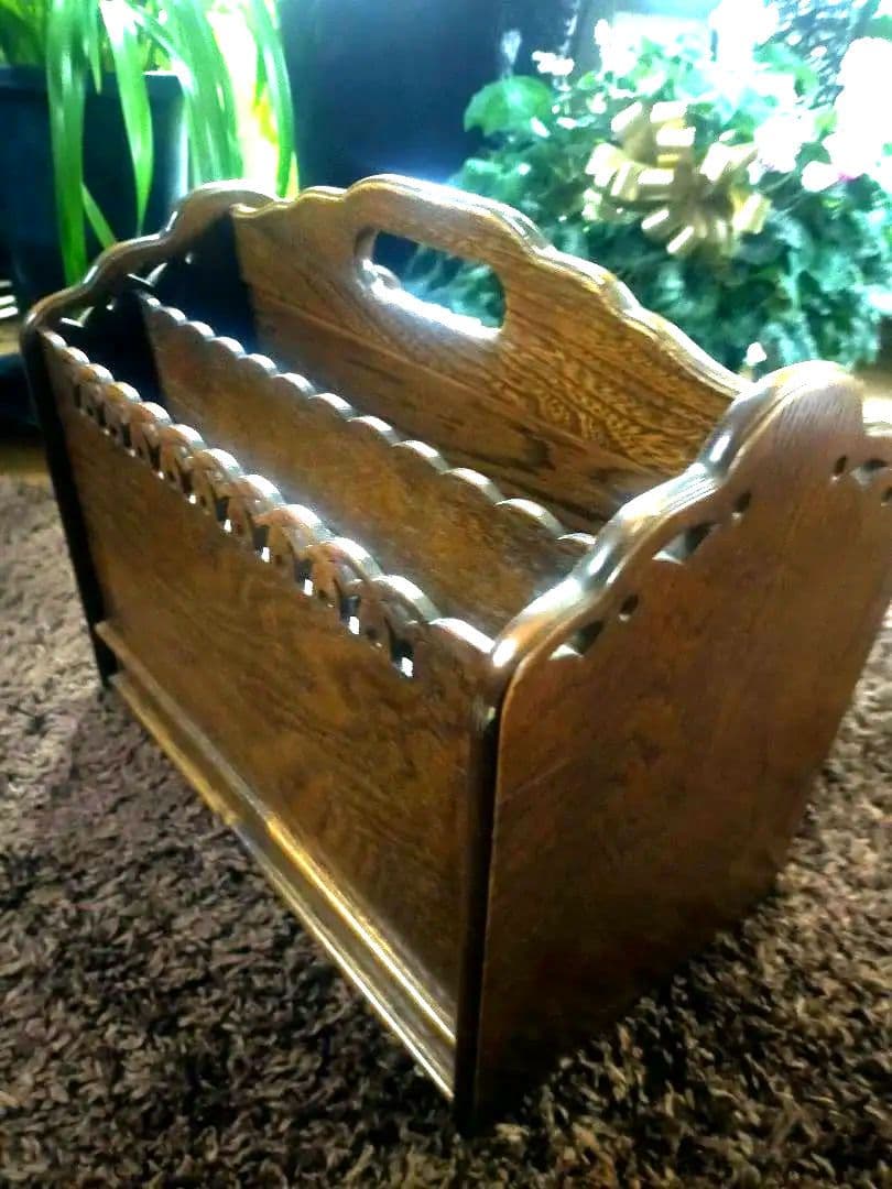 パリの雑貨屋 マガジンラック 収納家具 レース模様 レトロ アンティーク