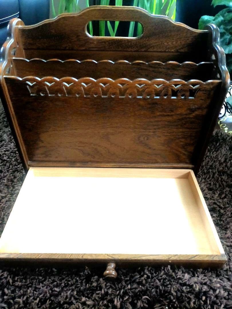 パリの雑貨屋 マガジンラック 収納家具 レース模様 レトロ アンティーク