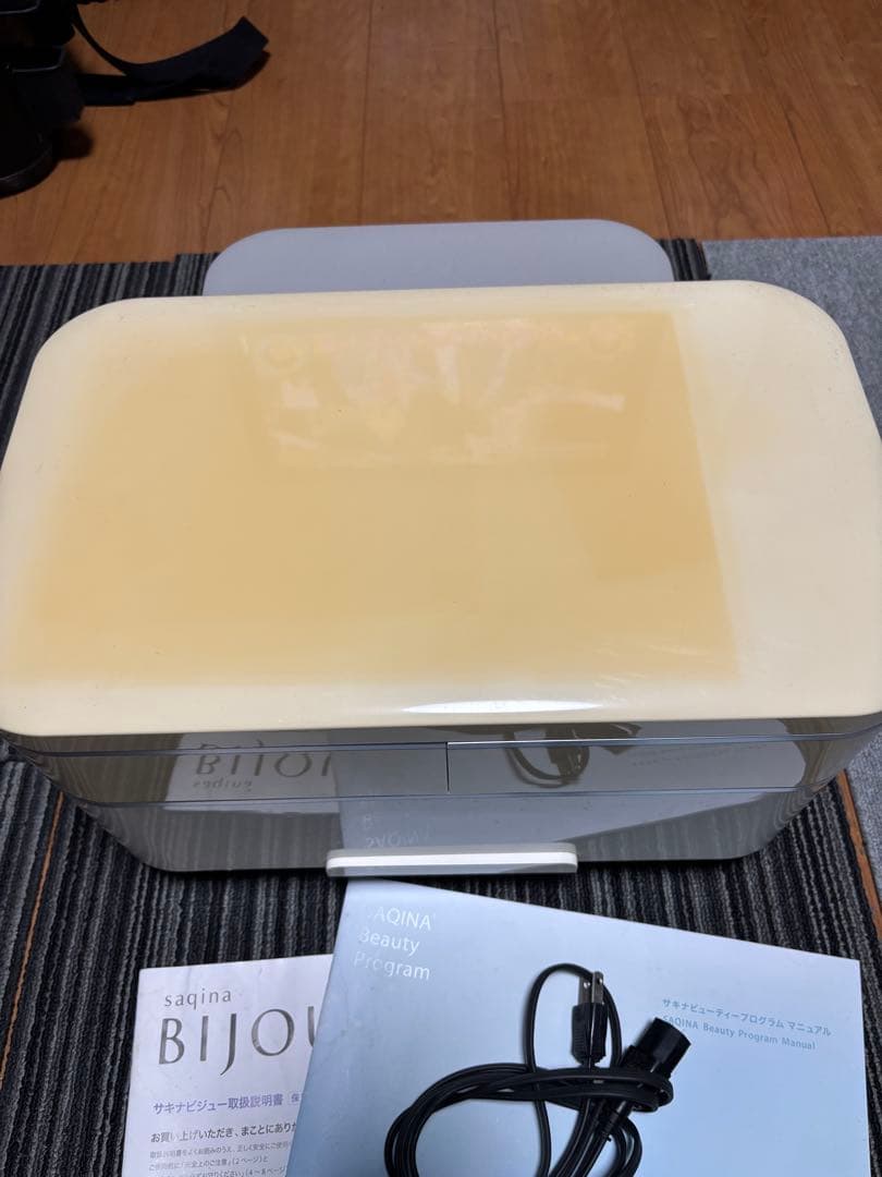 春　　saqina saqinabijou サキナビジュー 美顔器