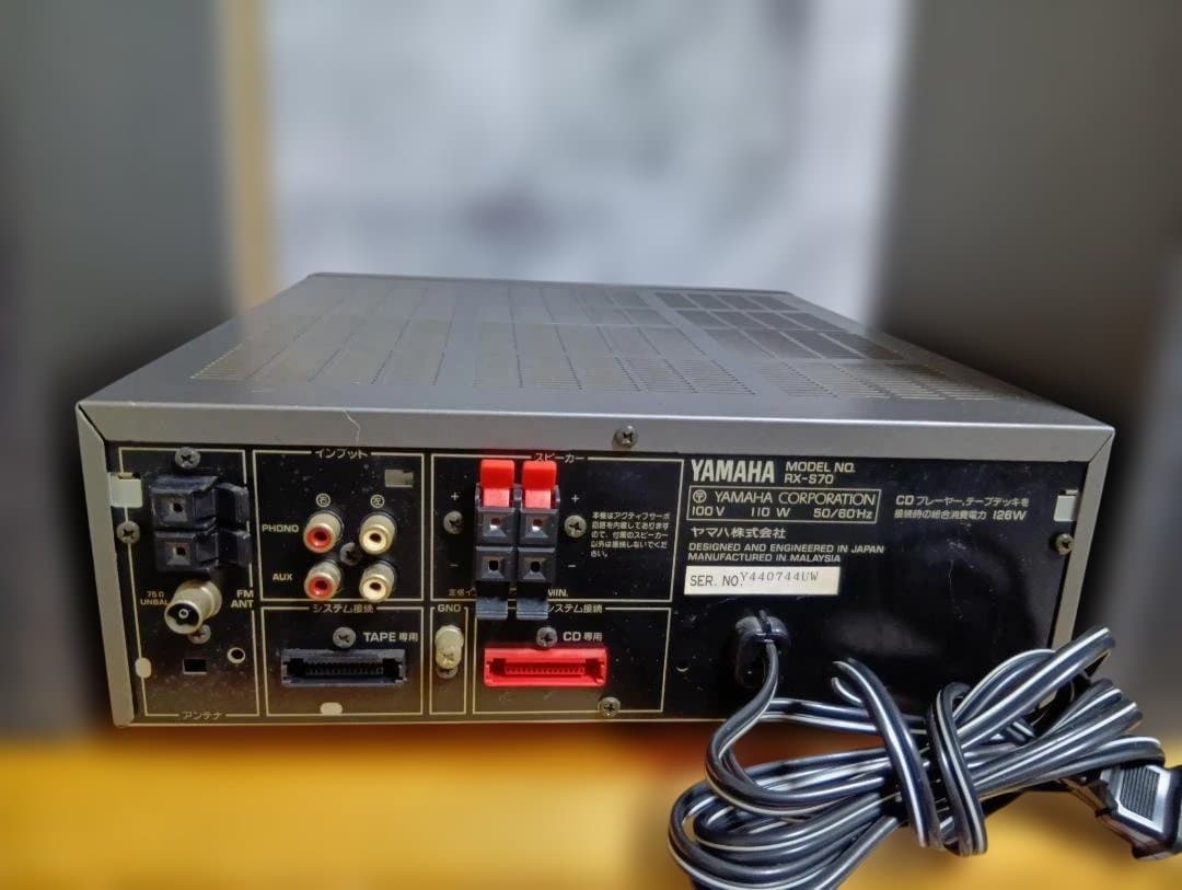 YAMAHA レシーバーアンプと２ウェイスピーカーのセット