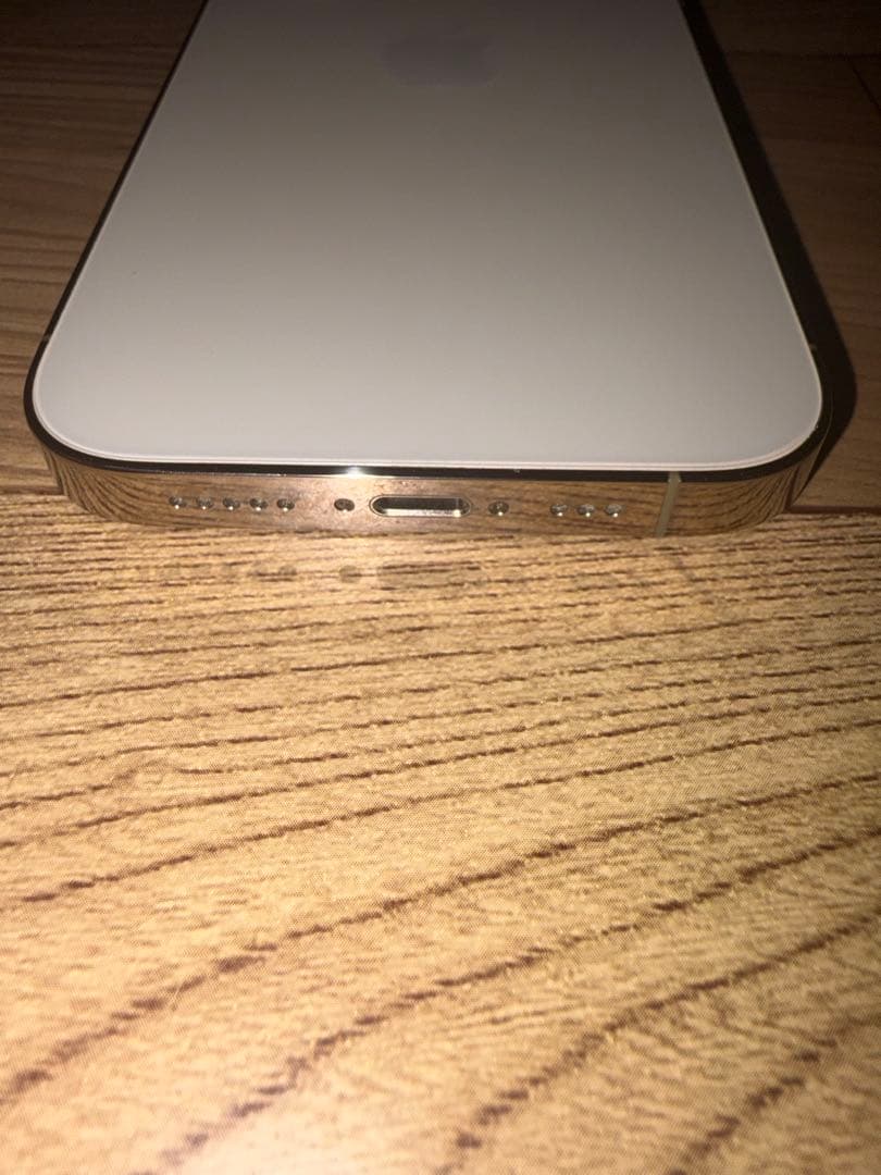 【値下げ】【美品】iPhone 14 Pro 128GB 純正レザーケース付き