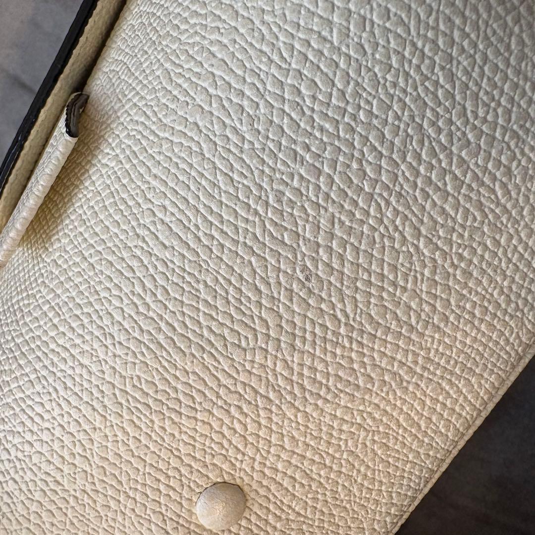 極美品/ヴァレクストラ/トリックトラッククロスボディーナノ　ホワイト　ミニバッグ