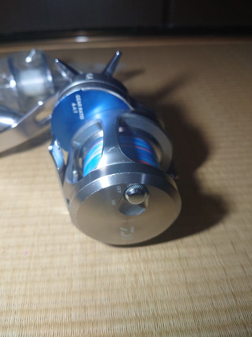 15ソルティガ15H-SJ 替スプール付き