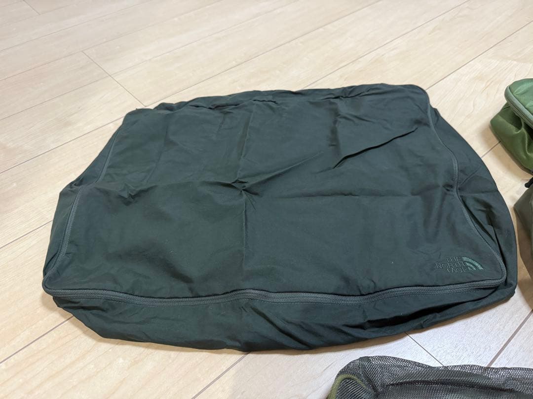 ザ・ノース・フェイス　Glam Complete Travel Kit