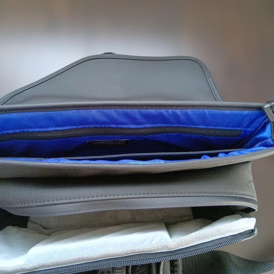 ASUSゲーミングブランド RDG ショルダーバッグ　台湾で購入