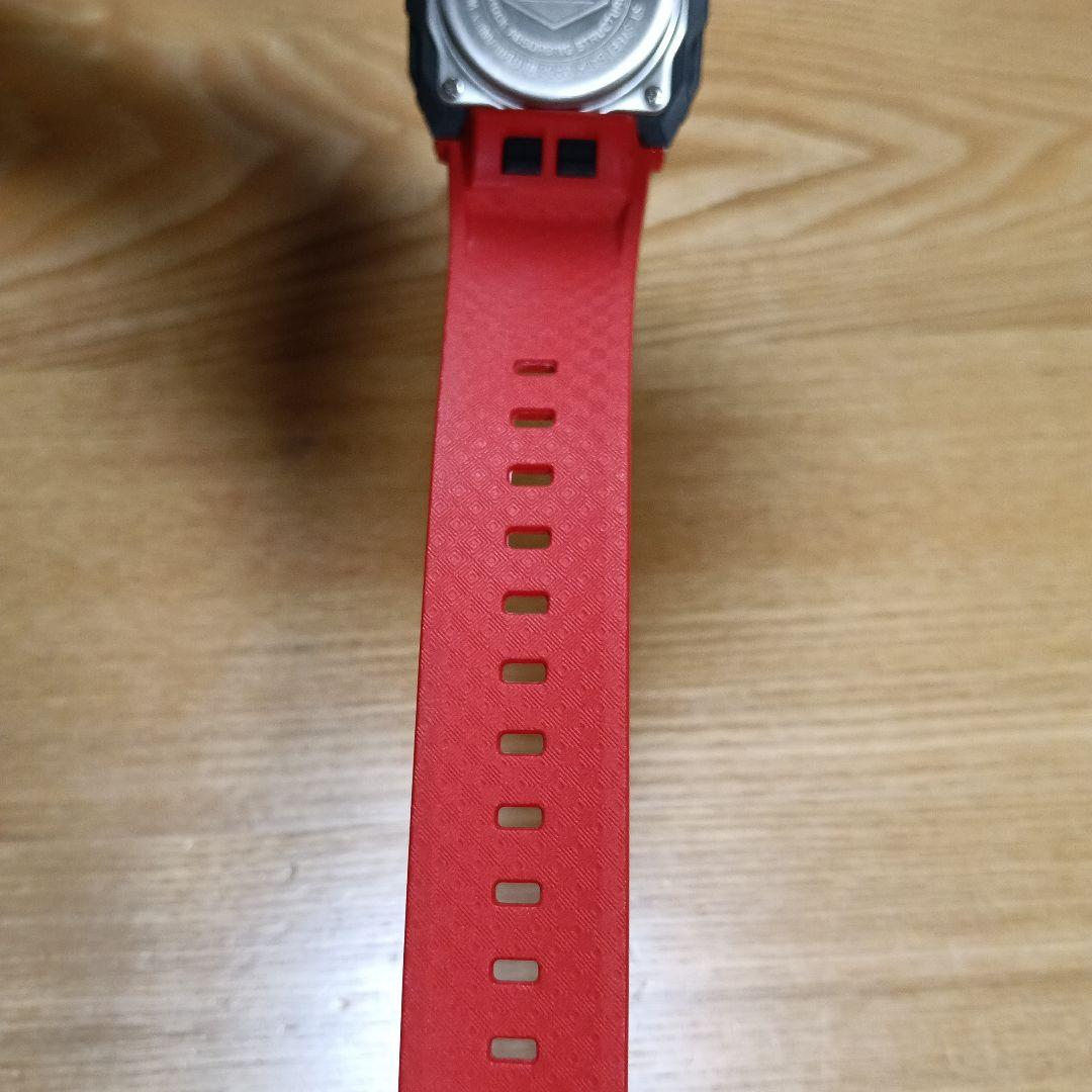 CASIO G-SHOCK G-8100 レッド