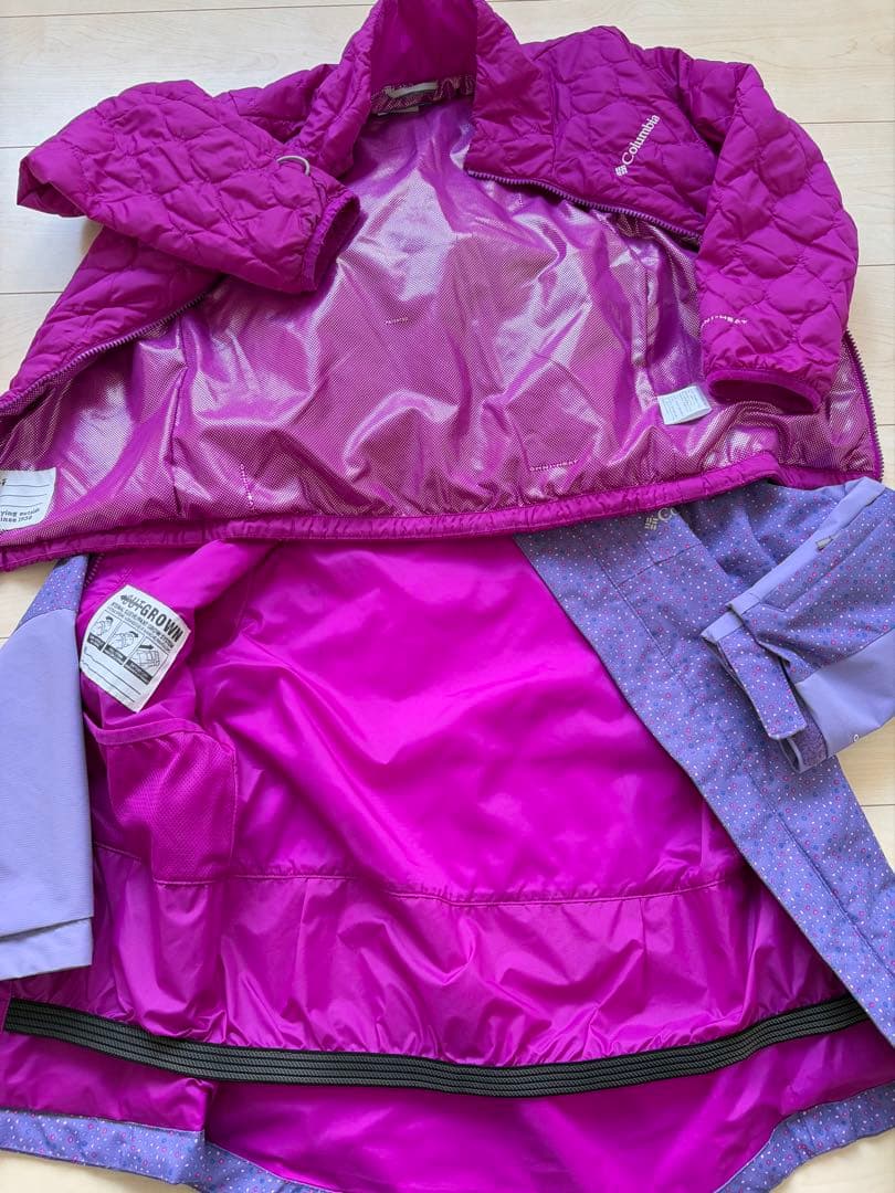 お値下げColumbia 130 スキーウェア