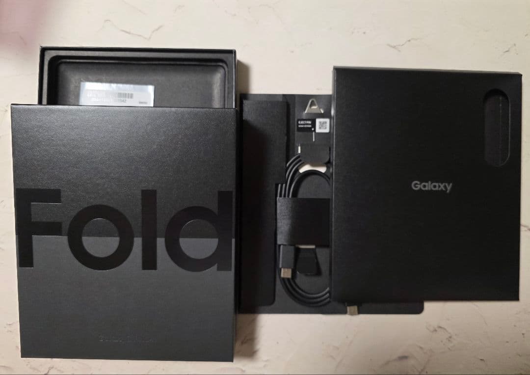 国内版 Galaxy Z Fold 4 256GB