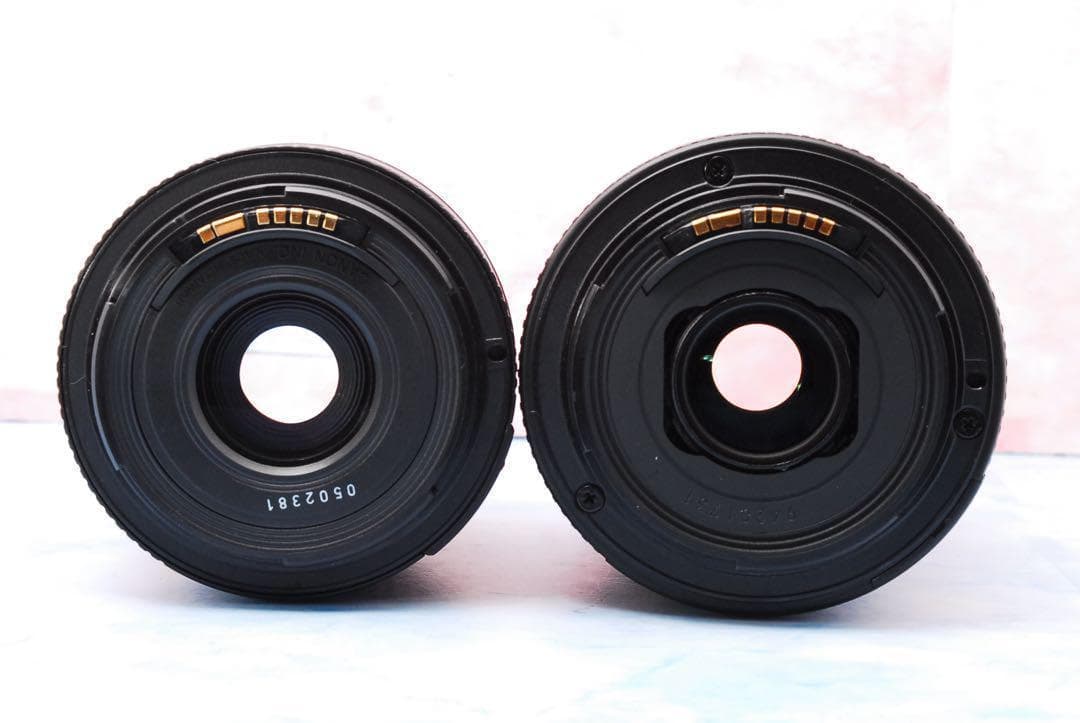 Canon Kiss X7☆望遠レンズ付Wレンズ☆小型＆軽量☆一眼レフカメラ