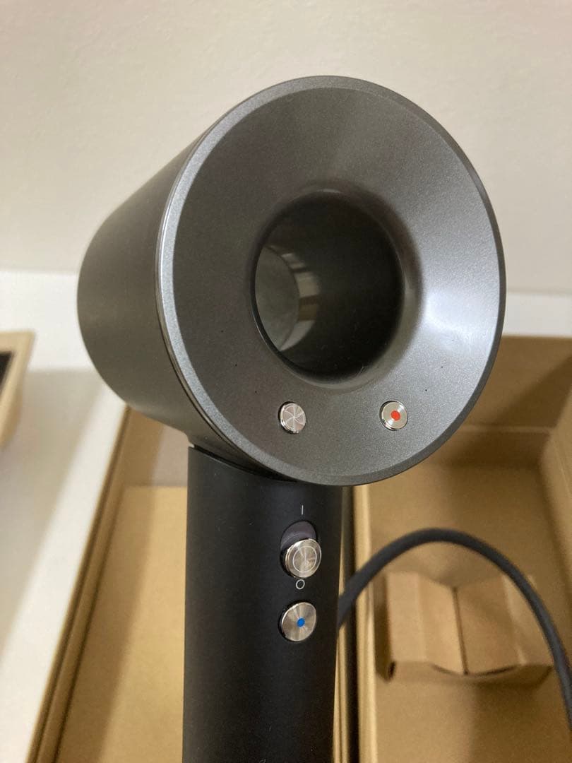 Dyson Supersonic ヘアドライヤー HD08 ブラック