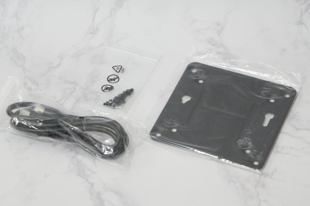 GEEKOM Air12 Lite (N100) ミニPC