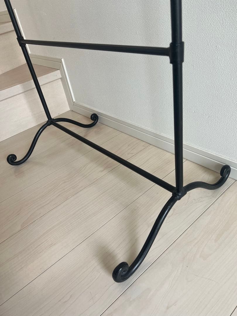 アイアン製 アンティーク調 タオルハンガー 6段 ブラック スリム