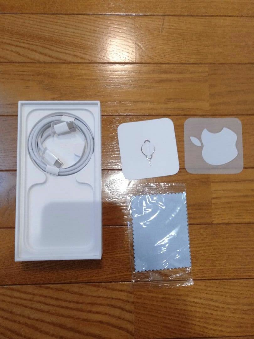 ジャンク品　iPhone　15pro