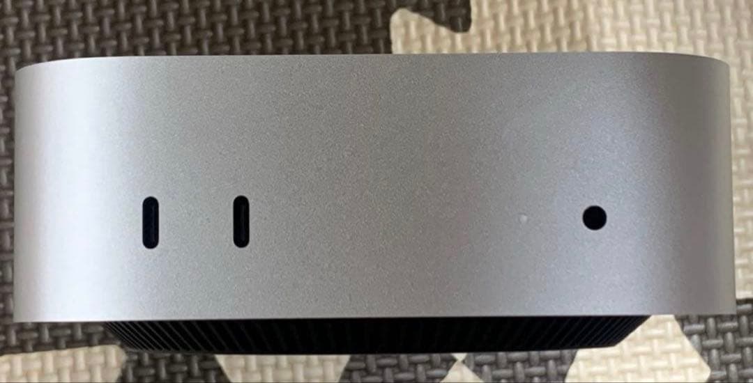 Apple M4 Mac mini 16GB メモリ/ 256GB SSD