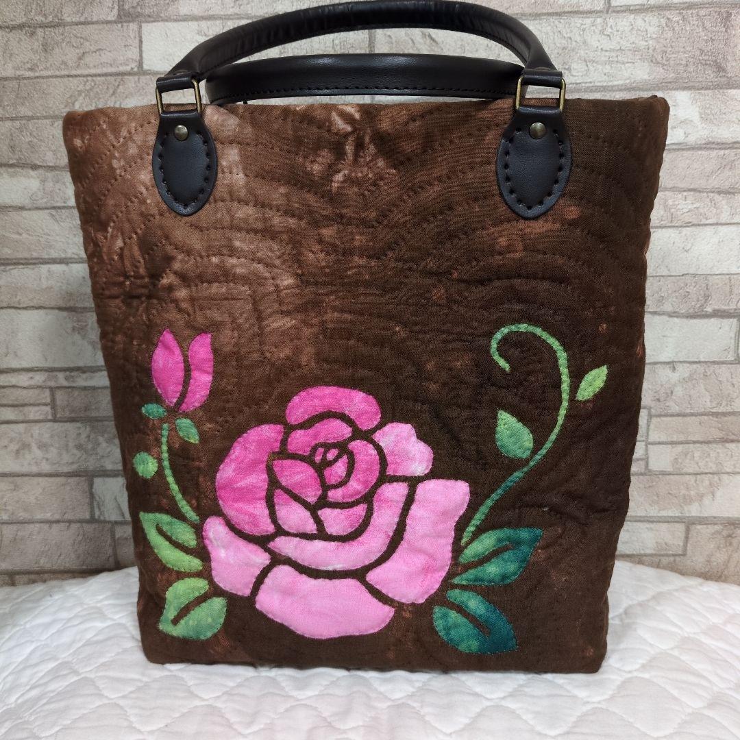 バラのハワイアンキルトバッグ　ハンドメイド