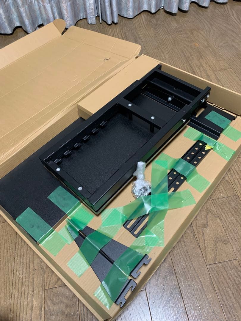 テレビスタンド(TVは付きません)