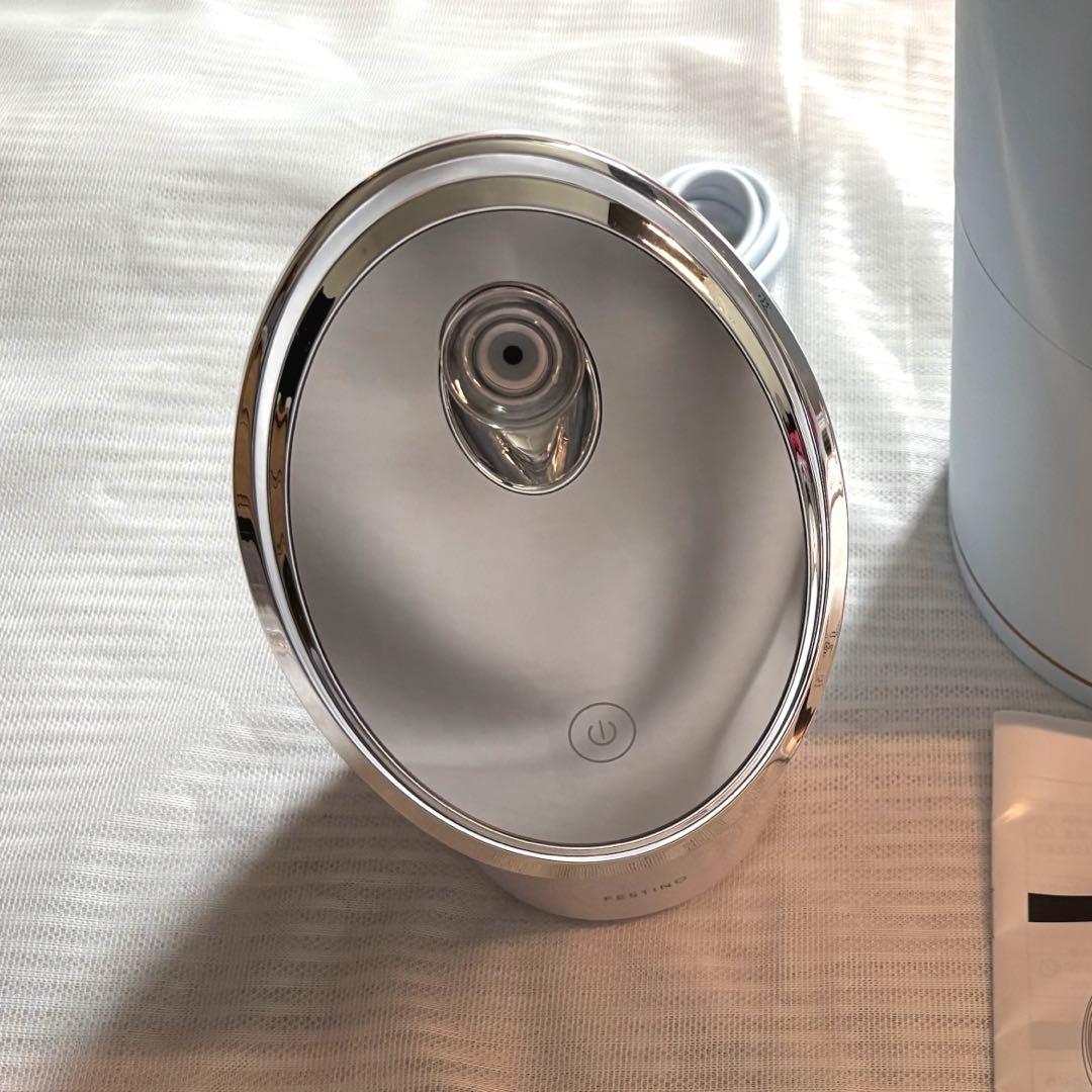 【新品未使用】Festino フェイシャル モイスト ナノスチーマー ホワイト