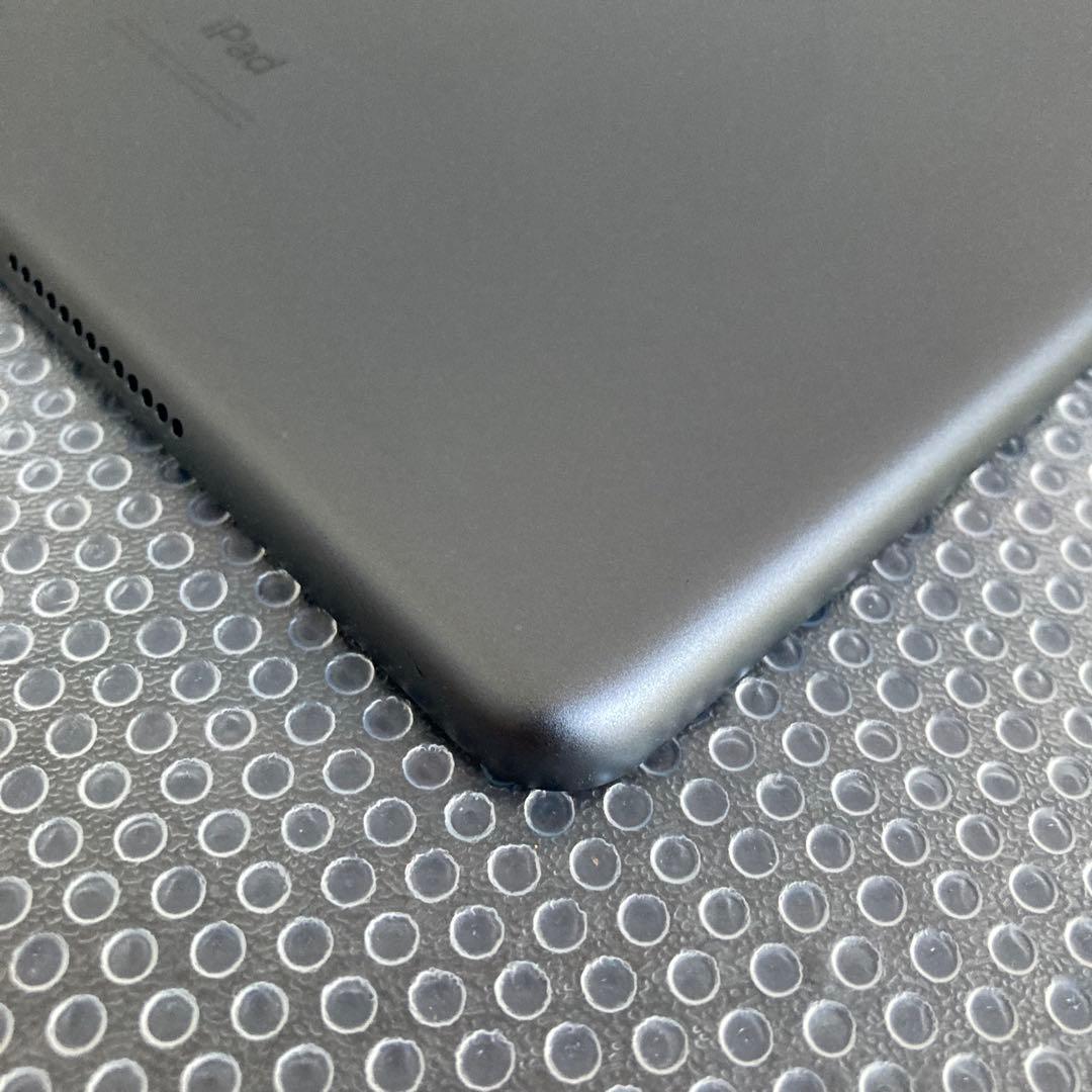 3242【早い者勝ち】iPad7 第7世代 32GB WIFIモデル☆