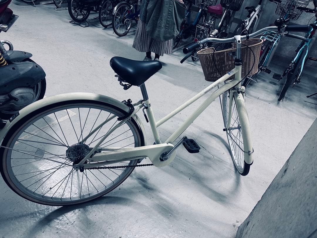シティサイクル　カゴ付き