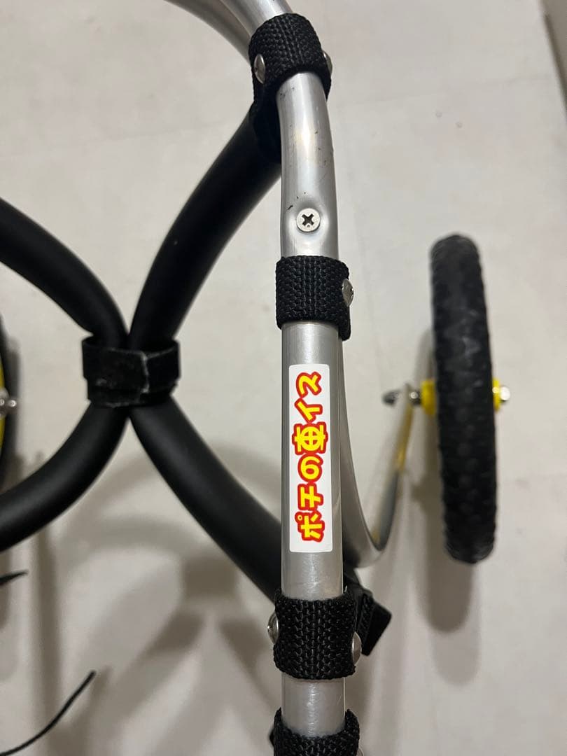 犬用車いす（ポチの車イス　四輪）中型犬用