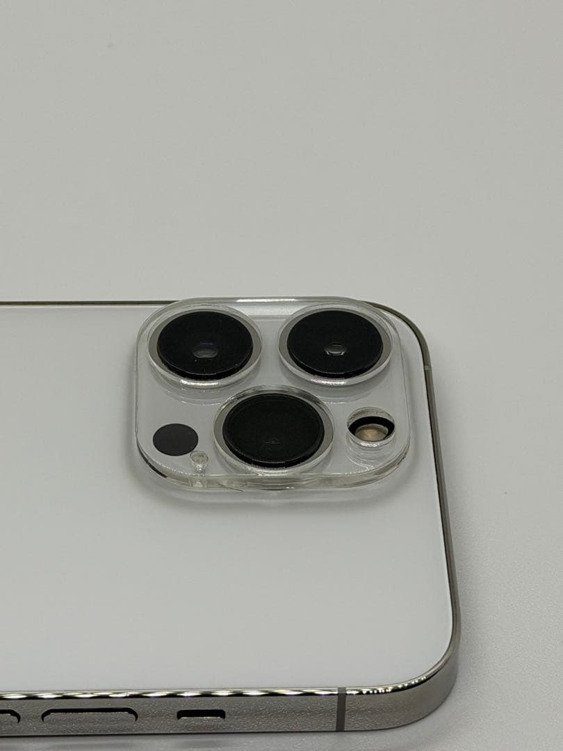 Apple iPhone 13pro 256gd シルバー ホワイト　充電器付き