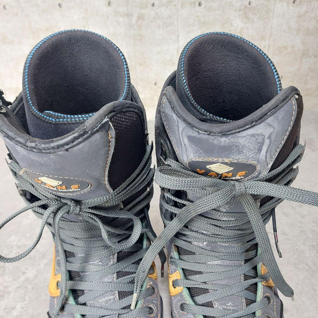 VANS 26cm カッコいいスノーボードブーツ