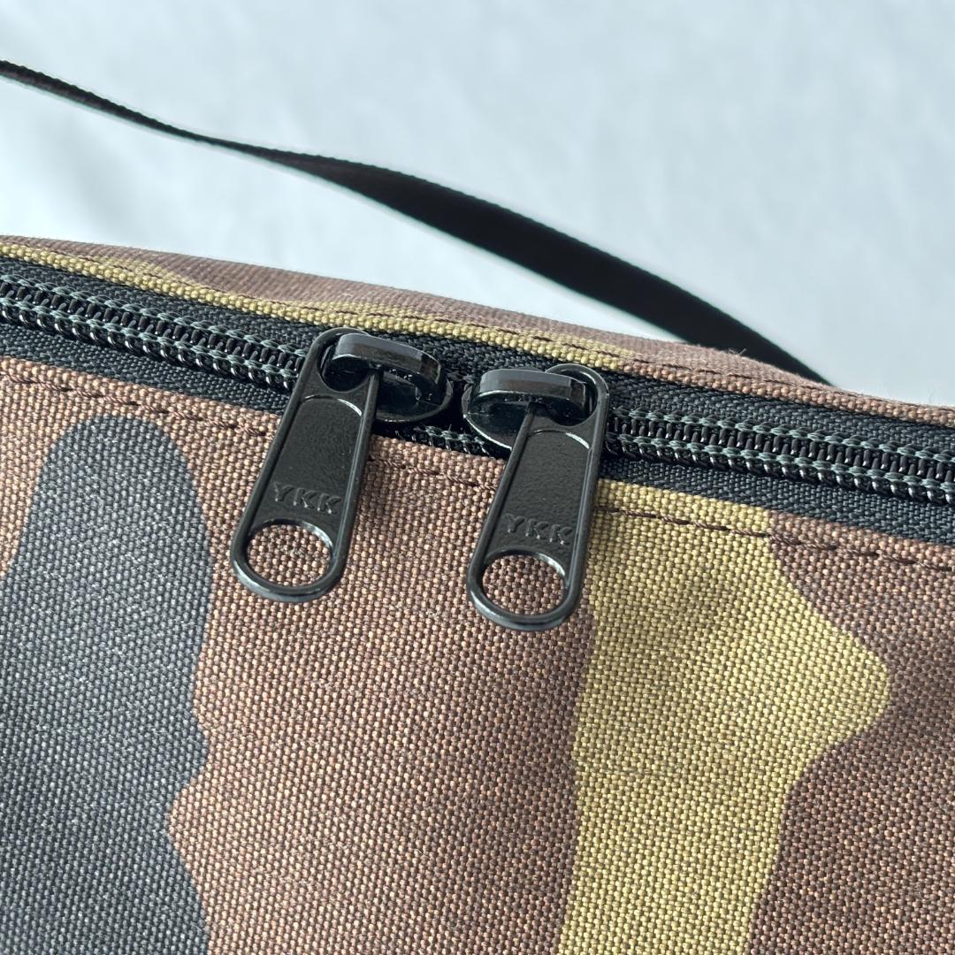 超美品 エルベシャプリエ 舟型ショルダーS お洒落 カモフラ 2885W