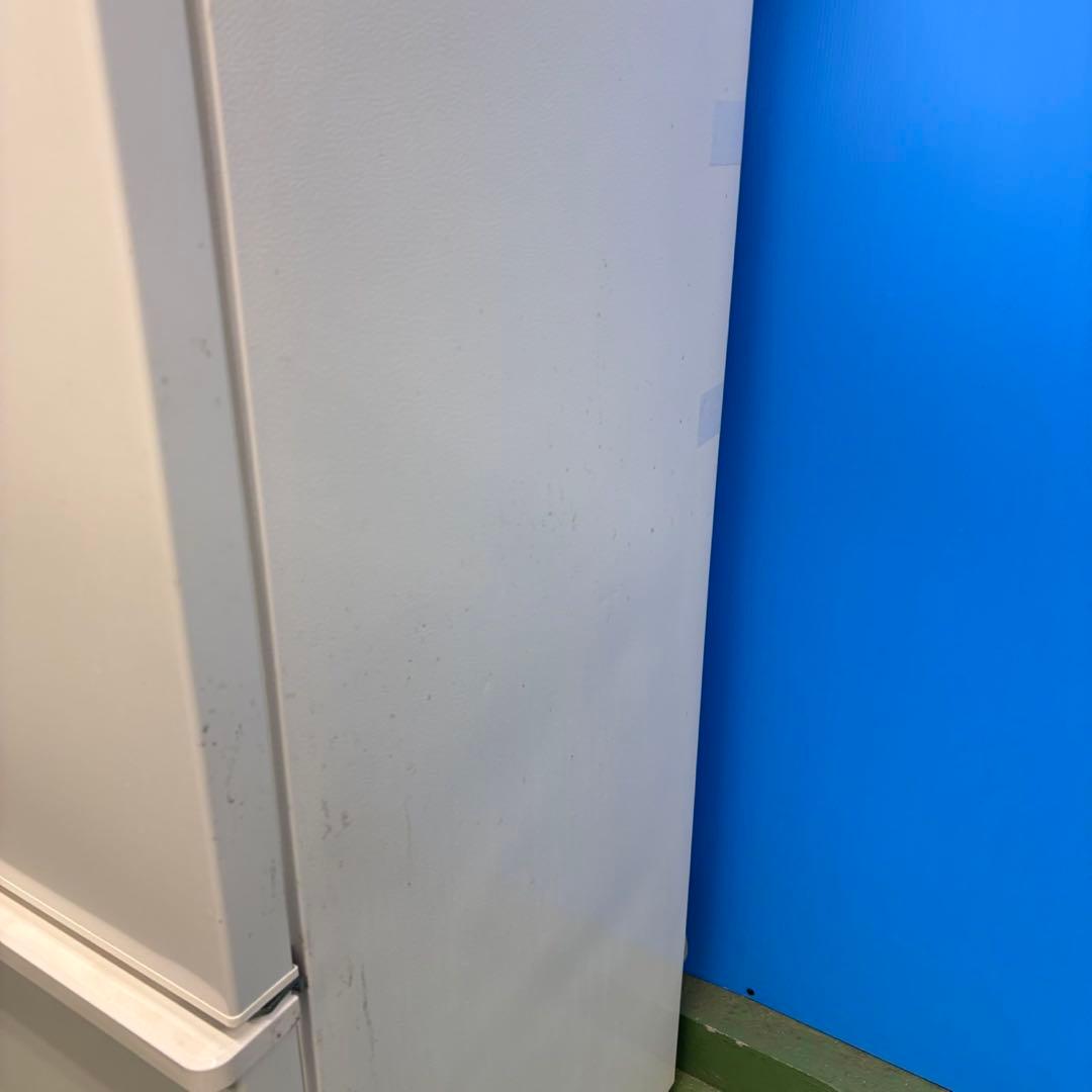 590 セット購入割有り　大型冷蔵庫　200L強　小型　一人暮らし　右開き