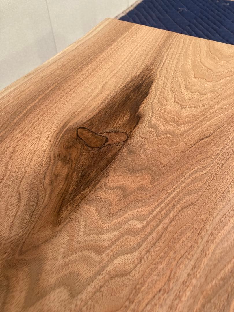 胡桃 クルミ 一枚板 ローテーブル