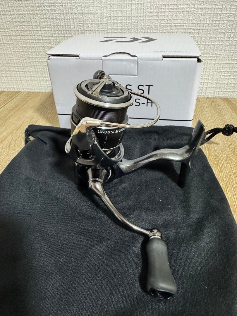 LUVIAS ST SF 2000SS H ルビアス エリアトラウト　アジング